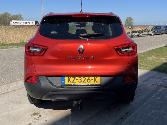 Renault KADJAR 1.2 TCe 130 PK Intens / Dealer onderhouden / Trekhaak / Automaat / Camera / 17' LMV /