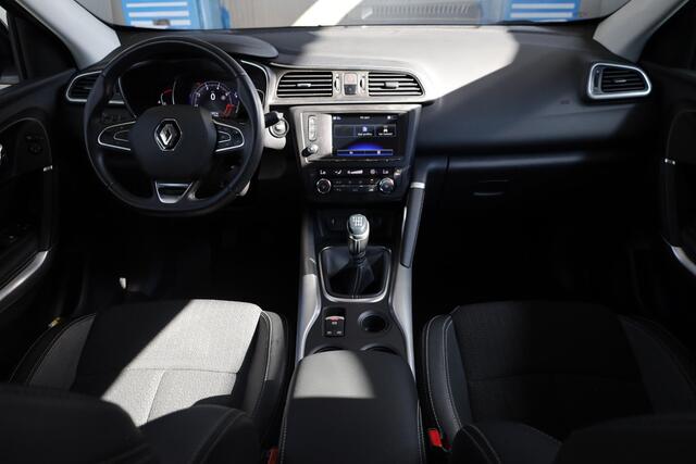 Renault KADJAR 1.2 TCe Intens TREKHAAK-AFN CARPLAY HALF-LEER DAB NAVI CAMERA CRUISE NAP CLIMA 2XPDC 17''LMV