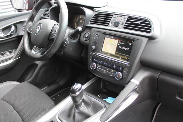 Renault KADJAR 1.2 TCe Intens Uitvoering NAVIGATIE