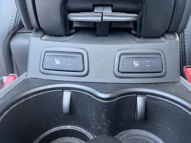 Renault KADJAR 1.3 TCe Intens / Automaat / Trekhaak wegklapbaar / Stoelverw. / Bose / Applecarplay - Androidauto /