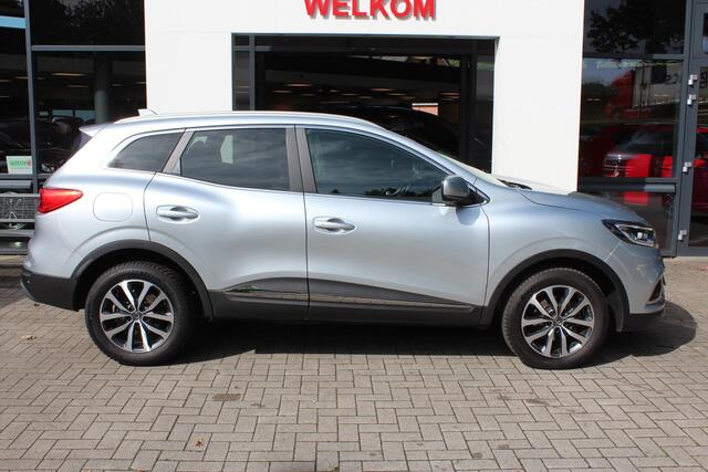 Renault KADJAR 1.3 TCe Intens X-MOD, Adaptive cruise, Pano. dak