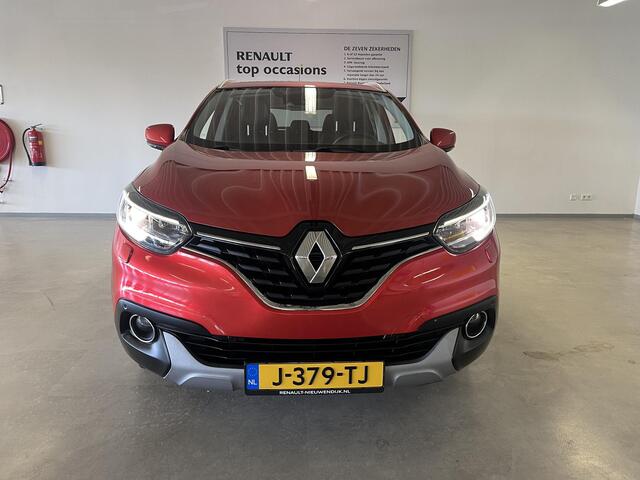 Renault KADJAR 1.2 TCe Bose / VERWARMDE VOORRUIT / CRUISE CONTROLE / PARKEER SENSOREN / CLIMATE CONTROLE