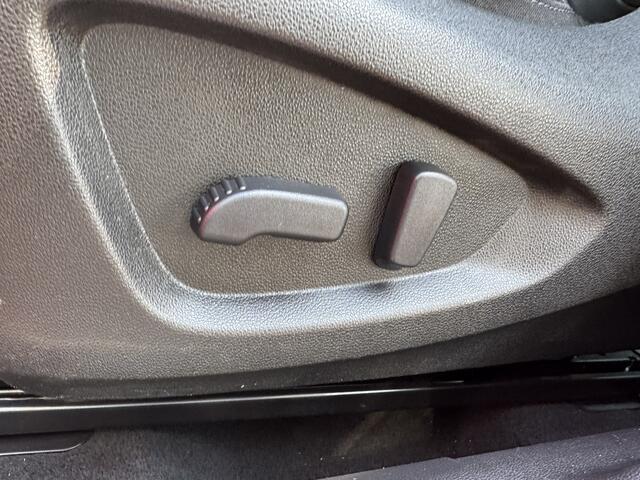 Renault KADJAR 1.2 TCe Bose LEDER-CAMERA-CLIMA-TREKHAAK