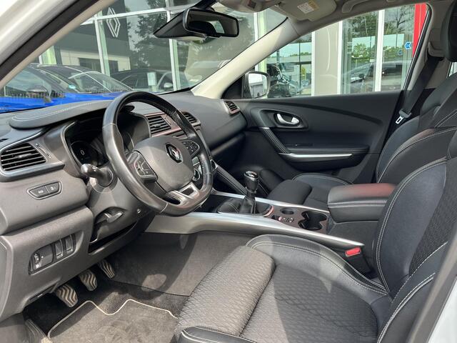 Renault KADJAR 1.3 TCe Intens | Stoelverwarming | Trekhaak | Navigatie|