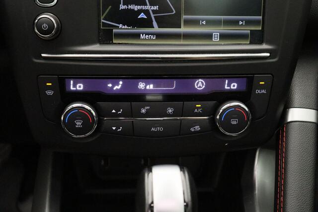 Renault KADJAR 1.2 TCe Extase 2016 NAP | FULL OPTION | Panoramadak | BOSE | Camera | Navigatie | Bluetooth | Voorruitverwarming | Climate control | Lane assist | Parkeerhulp | Stoelverwarming | Lederen bekleding | LED | Lichtmetaal | Keyless