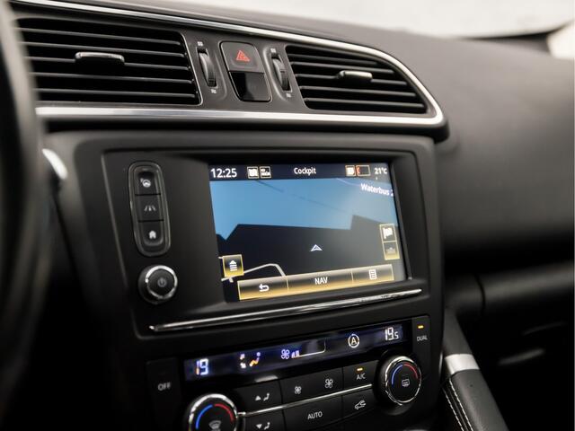 Renault KADJAR 1.2 TCe Bose Automaat (APPLE CARPLAY, VIRTUAL COCKPIT, NAVIGATIE, CAMERA, LEDEREN SPORTSTOELEN, STOELVERWARMING, KEYLESS, LED KOPLAMPEN, NIEUWSTAAT)