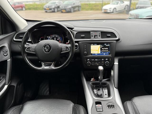 Renault KADJAR 1.2 TCe Bose | NAP | Trekhaak | Stoelverwarming | Achteruitrijcamera | Leer | Elektrisch verstelbare bestuurderstoel | LED | DAB | Navigatie | Climate Control |