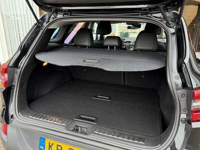 Renault KADJAR 1.2 TCe Bose | NAP | Trekhaak | Stoelverwarming | Achteruitrijcamera | Leer | Elektrisch verstelbare bestuurderstoel | LED | DAB | Navigatie | Climate Control |