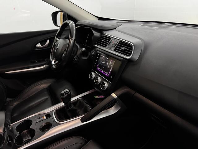 Renault KADJAR 1.3 TCe Intens Leder, Camera, Navi, Clima, Cruise control, Stoelverwarming, Keyless start, Virtual desk