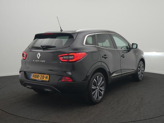 Renault KADJAR TCe 130 Bose - RIJKLAARPRIJS - Achteruitrijcamera - Lederen bekleding - Stoelverwarming