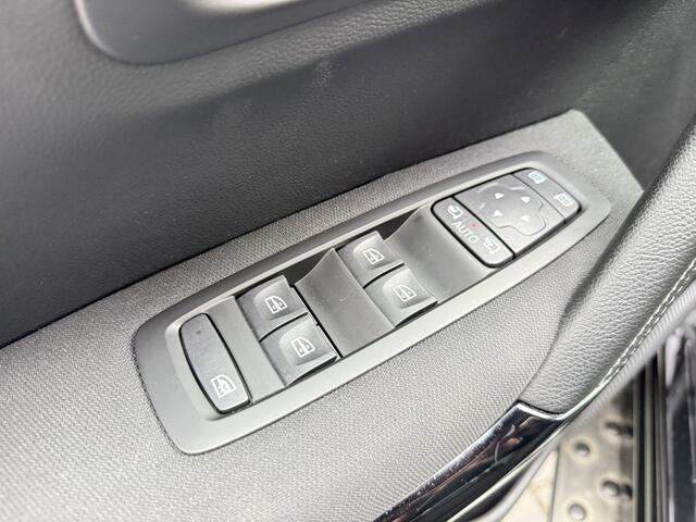 Renault KADJAR BWJ 2021 1.3 141 PK TCe Zen TREKHAAK / CLIMA / CRUISE / BLUETOOTH / LMV / KEYLESS / PDC