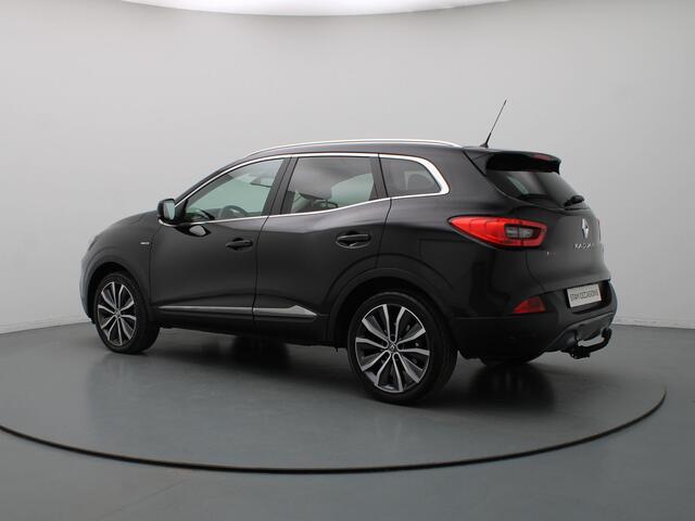 Renault KADJAR TCe 165pk BOSE Camera | Cruise | Parkeersens. v+a | Stoel-/voorruitverw. | Trekhaak | Panoramadak