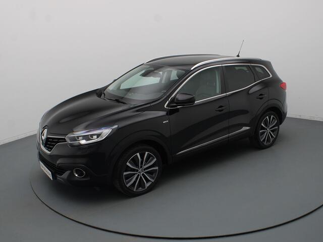 Renault KADJAR TCe 165pk BOSE Camera | Cruise | Parkeersens. v+a | Stoel-/voorruitverw. | Trekhaak | Panoramadak