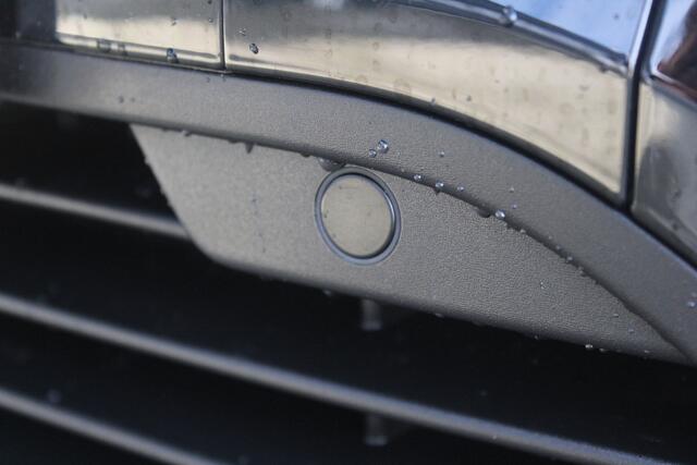 Renault KADJAR 1.3 TCe Equilibre | Incl. 12 maanden garantie | Achteruitrijcamera | Parkeersensoren | Lichtmetalen velgen | Bluetooth | Climate control | Navigatie | Cruise control