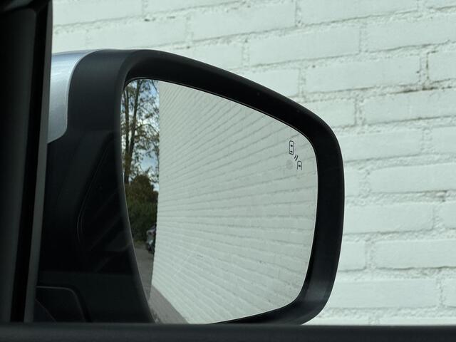 Renault KADJAR 1.2 TCe Bose / Leer / Camera / Stoelverwarming / Navi / Cruise / Clima / All Season banden / Dodehoek Detectie /