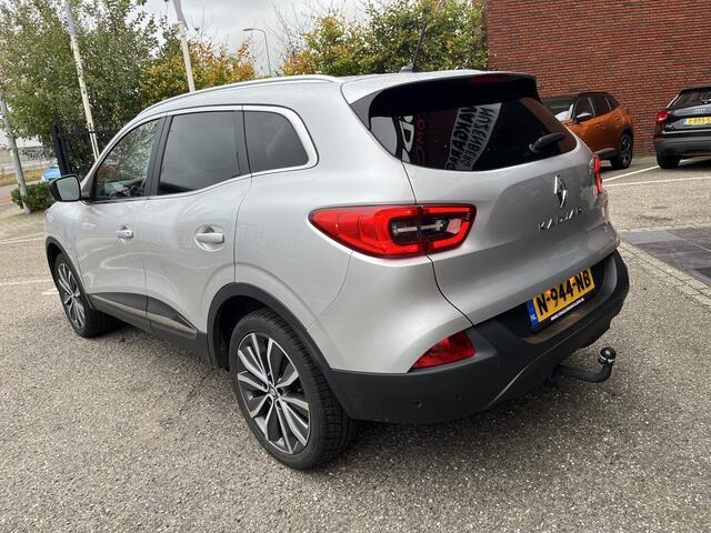 Renault KADJAR 1.6 TCe Intens // LEDER // LED // KEYLESS // DODEHOEK // NAVI+CARPLAY // CAMERA+SENSOREN // BOSE AUDIO //