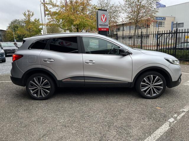 Renault KADJAR 1.6 TCe Intens // LEDER // LED // KEYLESS // DODEHOEK // NAVI+CARPLAY // CAMERA+SENSOREN // BOSE AUDIO //