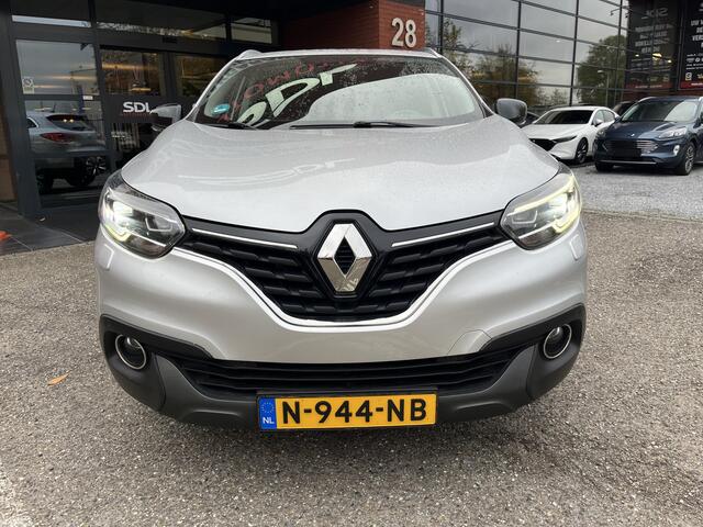 Renault KADJAR 1.6 TCe Intens // LEDER // LED // KEYLESS // DODEHOEK // NAVI+CARPLAY // CAMERA+SENSOREN // BOSE AUDIO //