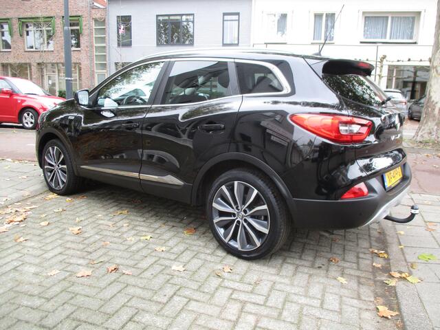 Renault KADJAR 1.2 TCe SPORT / AUTOMAAT / AIRCO / NAVI / GLAZEN-DAK / TREKHAAK / 96dkm