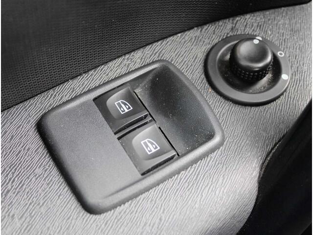 Renault KANGOO 1.5 dCi Airco/Navi/Cruise/Parkeersensoren