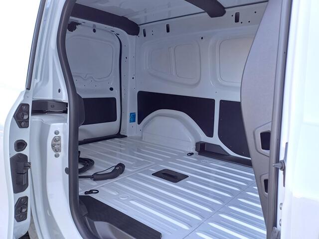 Renault KANGOO E-Tech Advance 22 kW 44 kWh Renault Kangoo E-Tech Advance 22 kW Automaat / Cruise Control / L2 / 100% Electric / Quick Charge / 1500kg Trekgewicht!