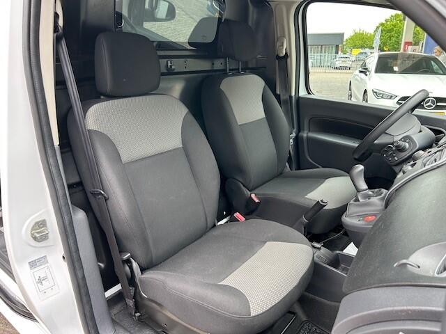 Renault KANGOO 1.5 dCi 75 Energy Comfort AIRCO I MULTIMEDIA I TREKHAAK I 1e EIGENAAR I COMPLETE ONDERHOUDSHISTORIE