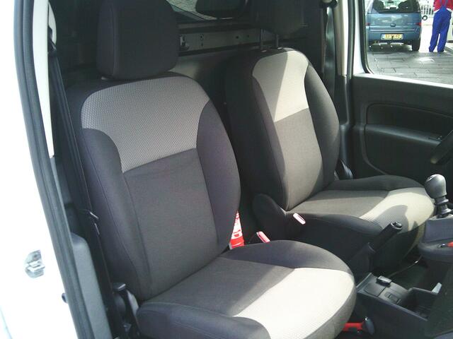 Renault KANGOO 1.5 Blue dCi 80 Comfort AIRCO I NAV I PDC I TREKHAAK I 1e EIGENAR I COMPLETE ONDERHOUDSHISTORIE