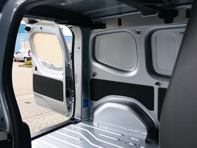 Renault KANGOO 1.5 Blue dCi 115 extra L1 *NAVI* Smart roof rack, Rondom sensoren+Camera, Keyless, stoelverwarming