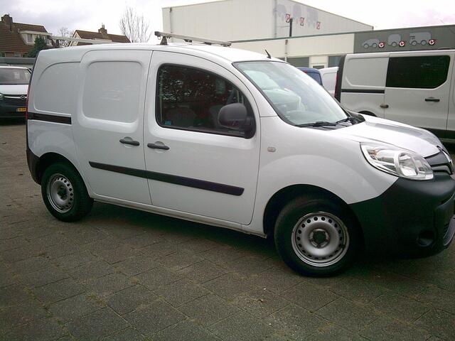 Renault KANGOO 1.5 Blue dCi 95 Comfort VOORZIEN VAN AIRCO+CRUISE+NAVIGATIE !!