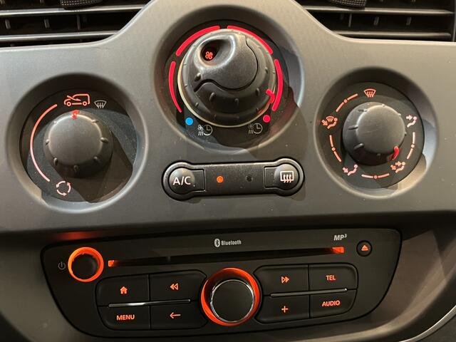 Renault KANGOO Z.E. Maxi Incl. Accu 33 KWH Automaat / 100% Elektrisch / Airco / PDC / 32.900 KM !!