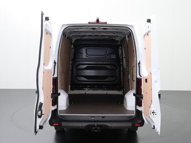 Renault MASTER 2.0DCi 170PK L2H2 Business+ | Bomvol Opties | Google Maps | Camera | 2500Kg Trekhaak | Volledige Betimmering