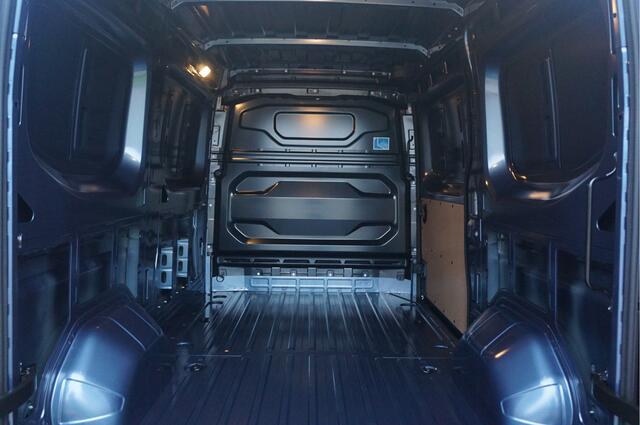 Renault MASTER T35 2.0 170PK Extra L2H2 10" R-Link scherm, Camera, Trekhaak 2x Schuifdeur!! NR. E43*