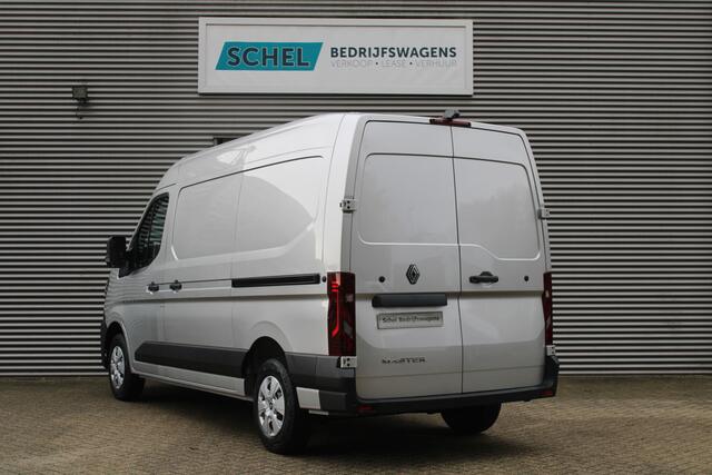 Renault MASTER T35 2.0 dCi 170pk L2H2 Extra - 2x Schuifdeur - Navigatie - Blind Spot - Camera - Stoelverwarming - Verwarmde voorruit - Rijklaar