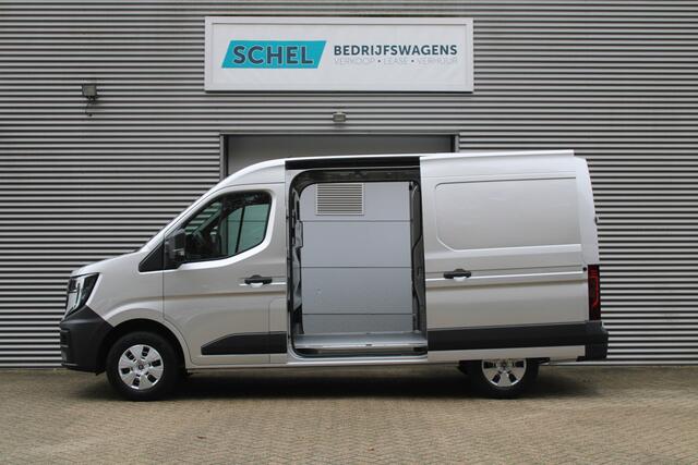 Renault MASTER T35 2.0 dCi 170pk L2H2 Extra - 2x Schuifdeur - Navigatie - Blind Spot - Camera - Stoelverwarming - Verwarmde voorruit - Rijklaar
