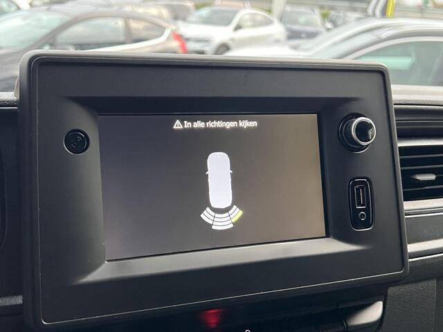 Renault MASTER 2.3 dCi 135 T28 L1H1 Comfort | Navigatie | Trekhaak | Parkeersensoren