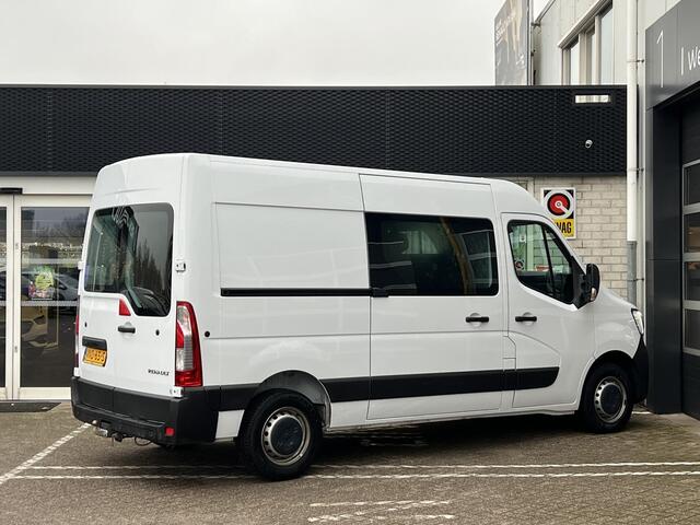 Renault MASTER 2.3 dCi 135 T33 L2H2 Comfort | Trekhaak | Navigatie | Betimmering
