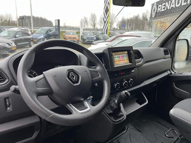 Renault MASTER 2.3 dCi 135 T33 L2H2 Comfort | Trekhaak | Navigatie | Betimmering