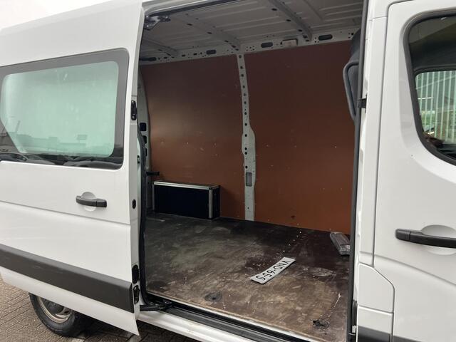 Renault MASTER 2.3 dCi 135 T33 L2H2 Comfort | Trekhaak | Navigatie | Betimmering