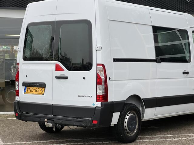 Renault MASTER 2.3 dCi 135 T33 L2H2 Comfort | Trekhaak | Navigatie | Betimmering