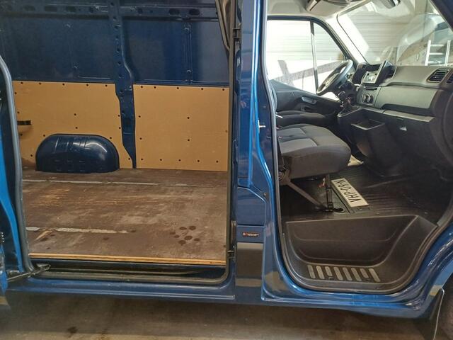 Renault MASTER Red 150-35 L1H2 Euro 6 58.000 Km Ac 12-20