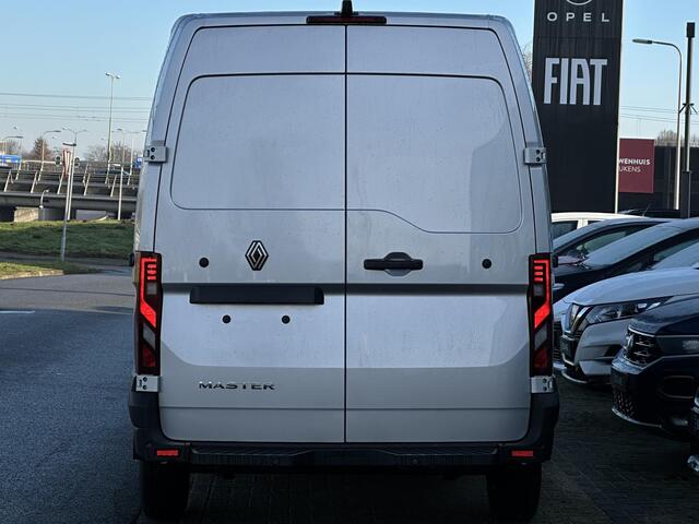 Renault MASTER L2H2 T35 2.0 dCi 130 Advance | 2x schuifdeur | Navigatie | Achteruitrijcamera | Bedrijfswageninrchting | All season banden | Van: ¤ 42.215,- nu rijklaar voor: ¤ 37.660,-