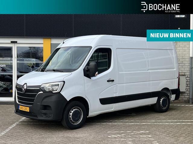 Renault MASTER T33 2.3 dCi 135 L2H2 Comfort | Trekhaak | Navigatie | DAB | Parkeersensoren | Airco |