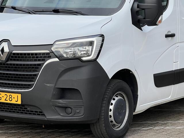 Renault MASTER T33 2.3 dCi 135 L2H2 Comfort | Trekhaak | Navigatie | DAB | Parkeersensoren | Airco |