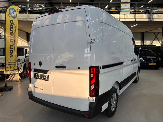 Renault MASTER T35 2.0DCI 150PK L2H2 Airco Navi Cruisecontrol Apple CarPlay Camera NIEUW BPM VRIJ
