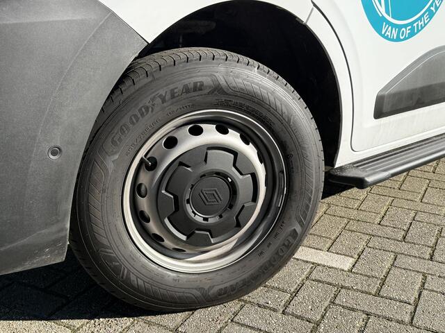 Renault MASTER E-Tech T35 L2H2 Extra long range 87 kWh | Trekhaak | Van of the year 2025!