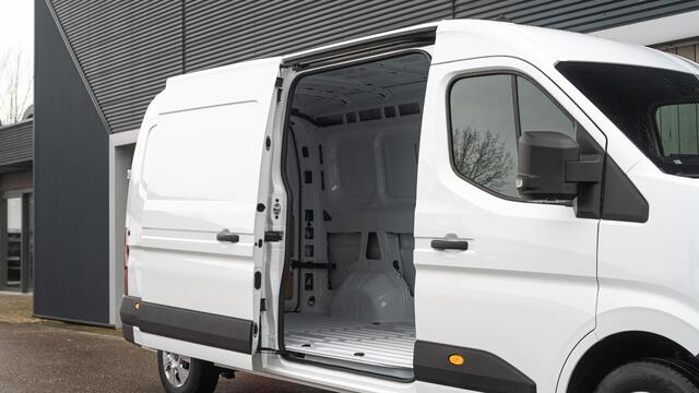 Renault MASTER T35 2.0 dCi 150 L3H2 Extra | Nieuw Model | Camera | Parkeersensoren | Apple Carplay