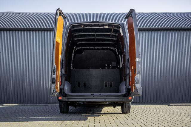 Renault MASTER 2.3 dCi L2H2 | Euro 6 | 136 PK | Cruise | Airco | Navigatie