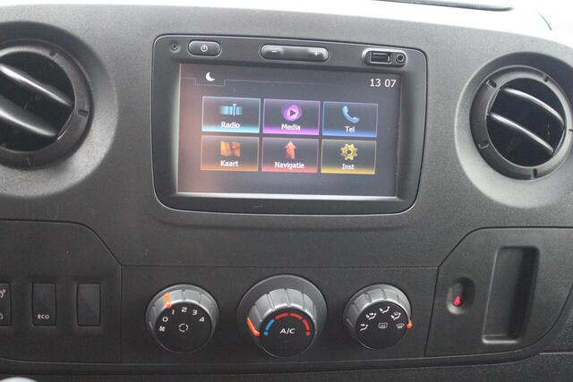 Renault MASTER T35 2.3 dCi L2H2