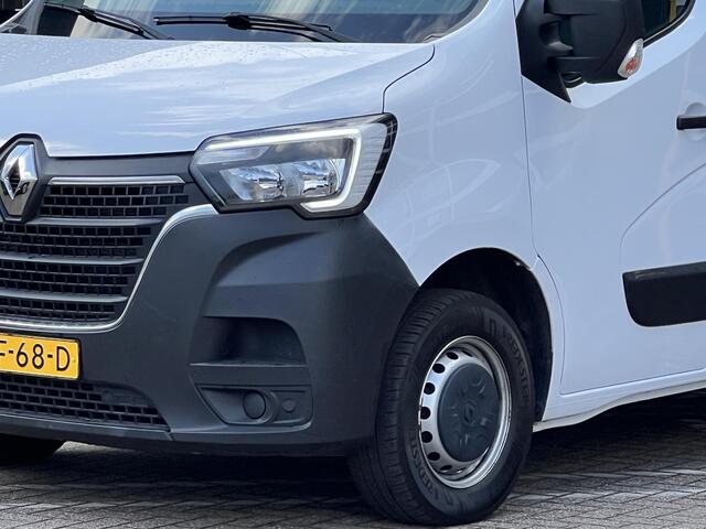 Renault MASTER T33 2.3 dCi 135 L2H2 Comfort | Trekhaak | Navigatie | DAB | Airco | Parkeersensoren | BT-Telefoonfunctie |