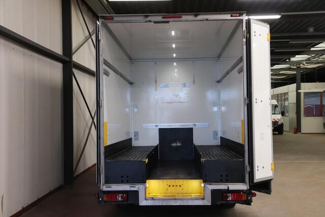 Renault MASTER T35 2.3 dCi 170PK AUTOMAAT PAARDENWAGEN LOWLINER VERKOOPWAGEN